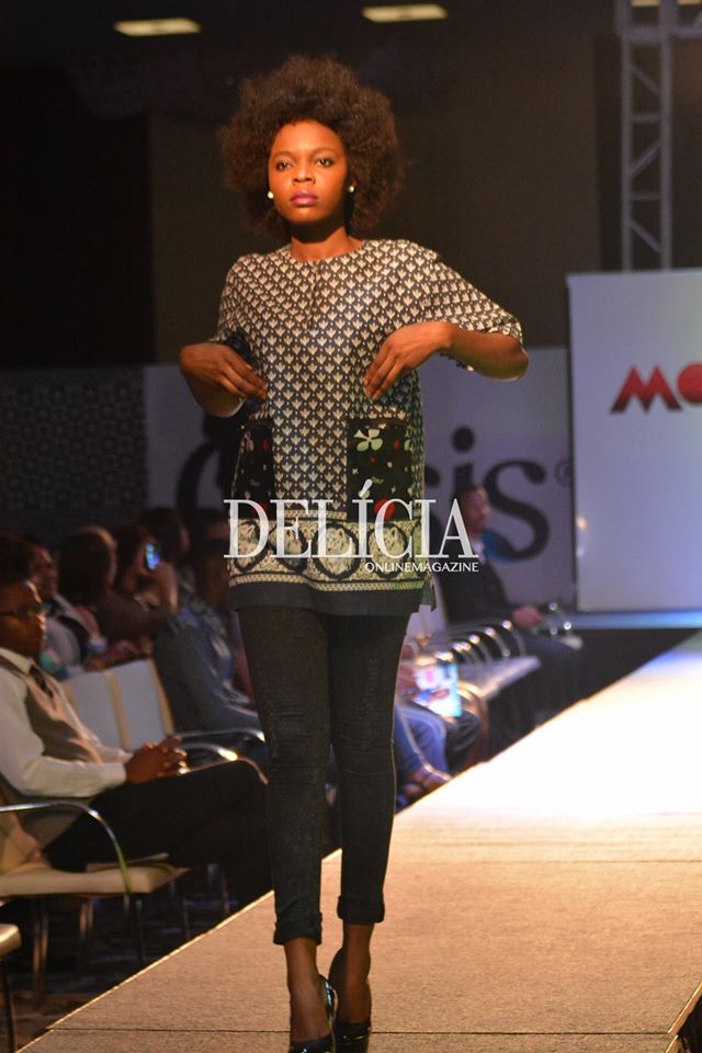 PICTURES: Moda Angola Fashion Show Celebrates 40 Years Of Independence ...