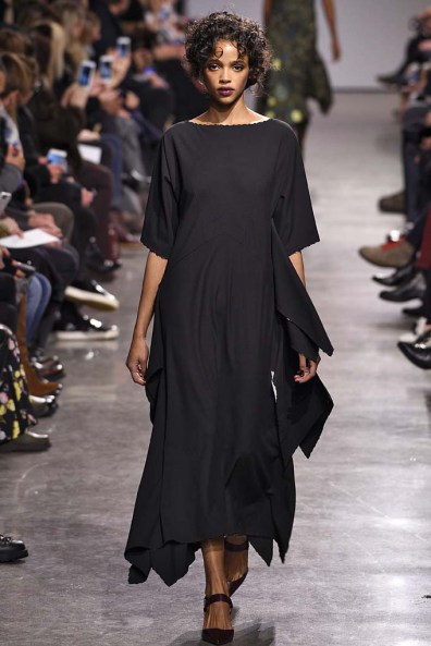 Zac Posen New York RTW Fall Winter 2016 February 2016