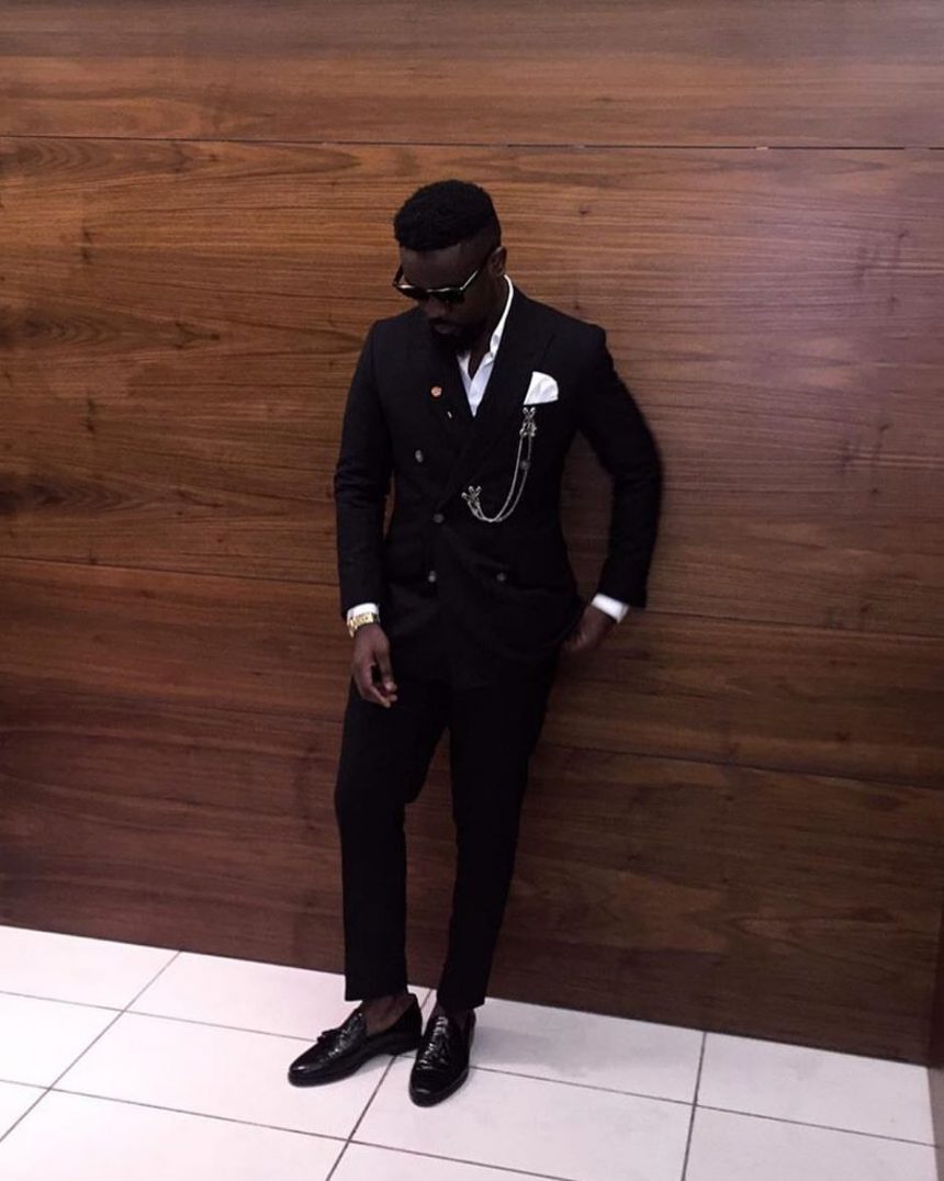 PICS: Sarkodie Shines Stylishly At The SoundCity MVP Awards; See All ...