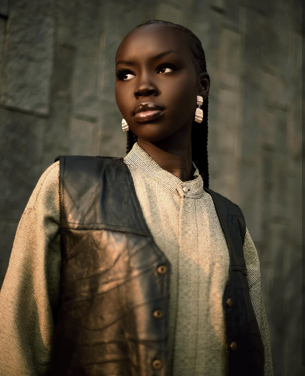 #BeautyOfTheWeek: Monica Atong Is That Stunning Dark Skinned 'IT GIRL