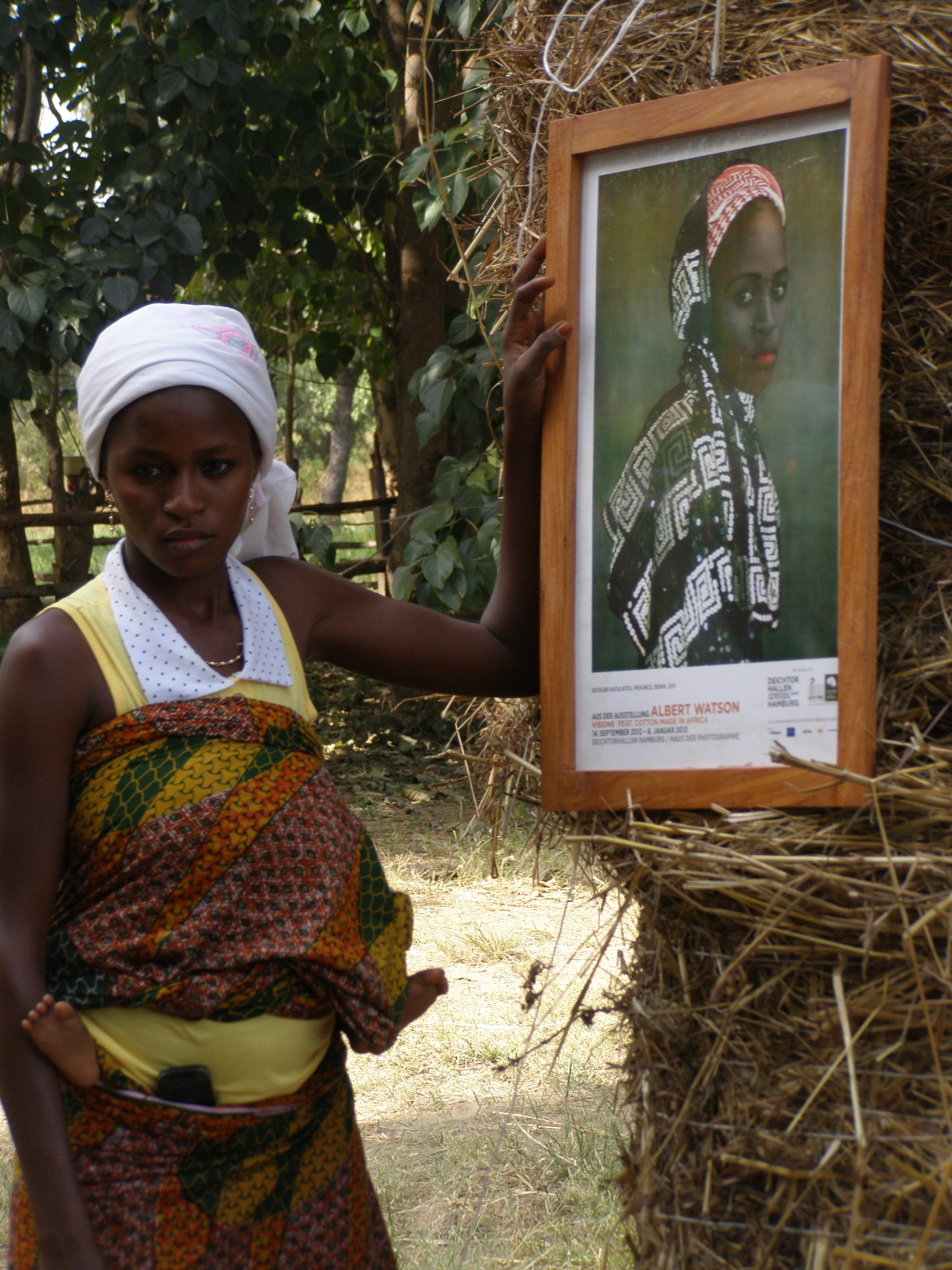 Important: Cotton made in Africa: Exhibit Returns to Benin (Press