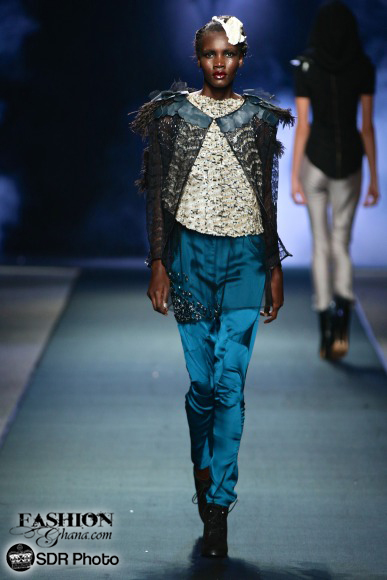 Suzaan Heyns mercedes benz fashion week joburg 2015 african fashion (18)