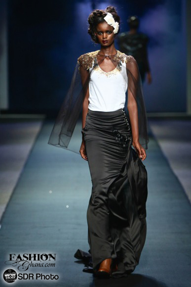 Suzaan Heyns mercedes benz fashion week joburg 2015 african fashion (19)
