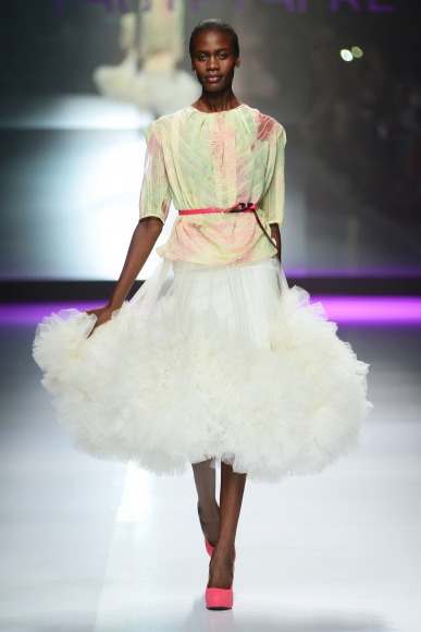 Tsotetsi Kl Mercedes Benz Fashion Week Joburg 2014 (10)